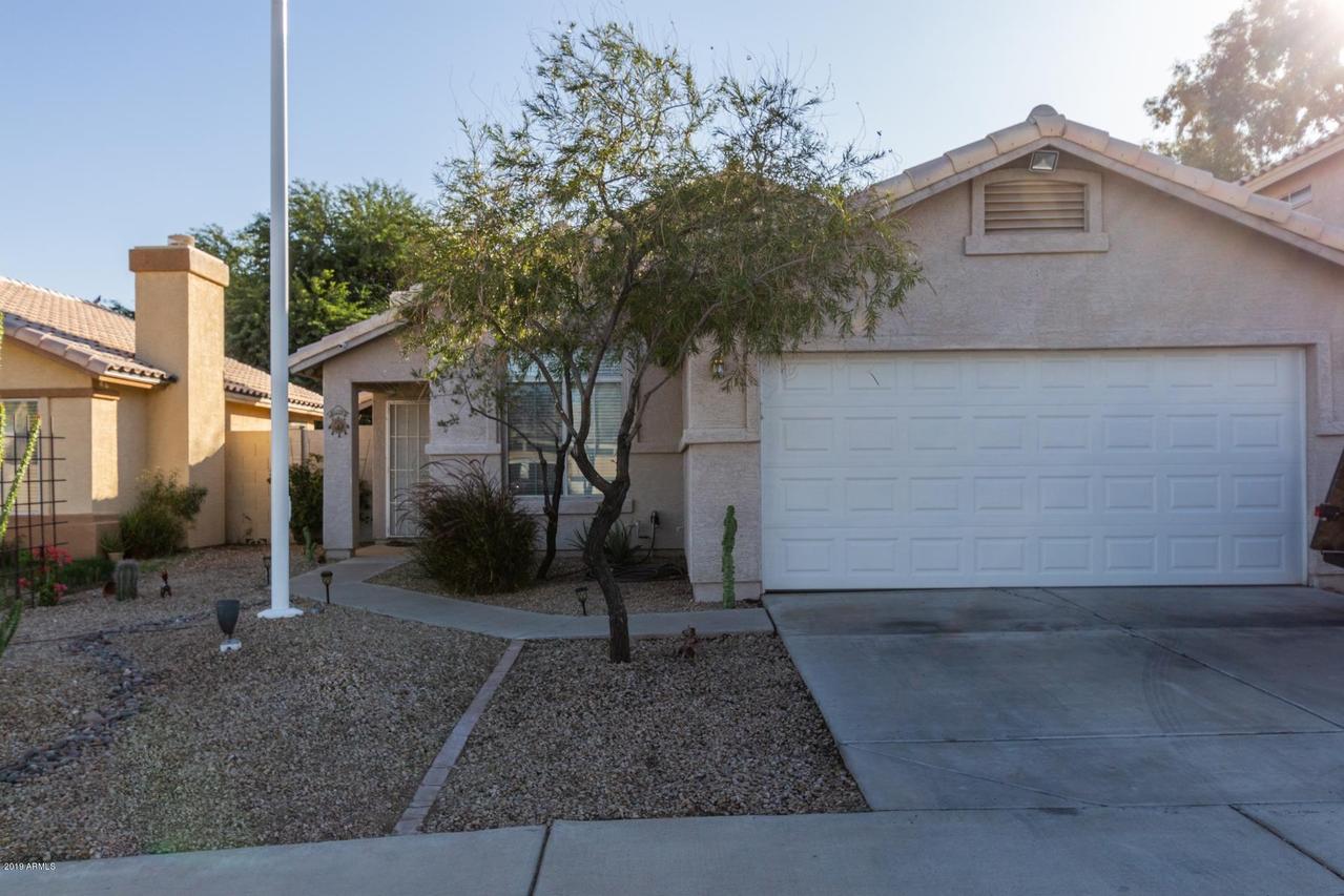 8667 W Palm Ln., Phoenix, AZ 85037