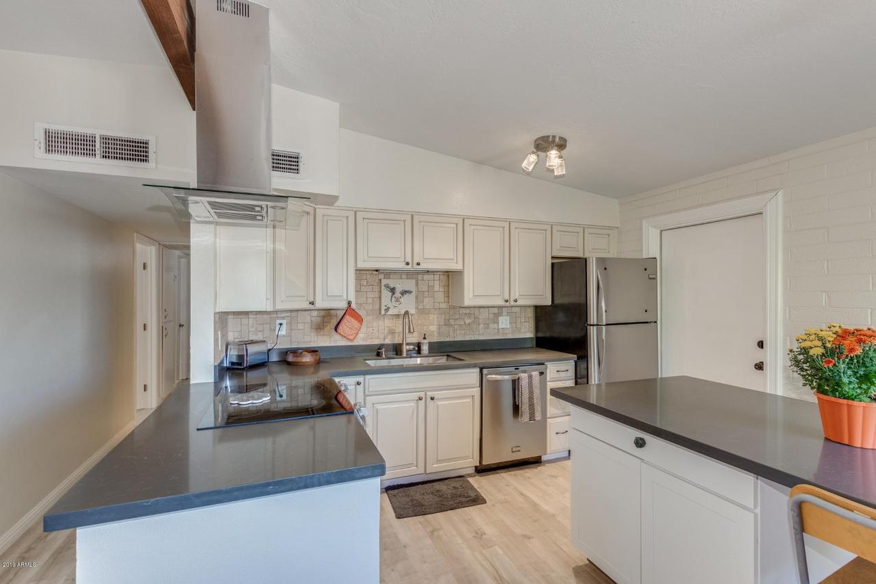 7825 E Kimsey Ln., Scottsdale, AZ 85257