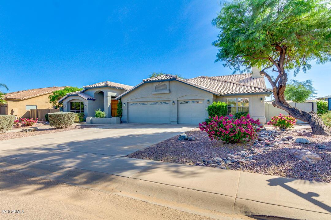 3033 E Winchcomb Dr., Phoenix, AZ 85032