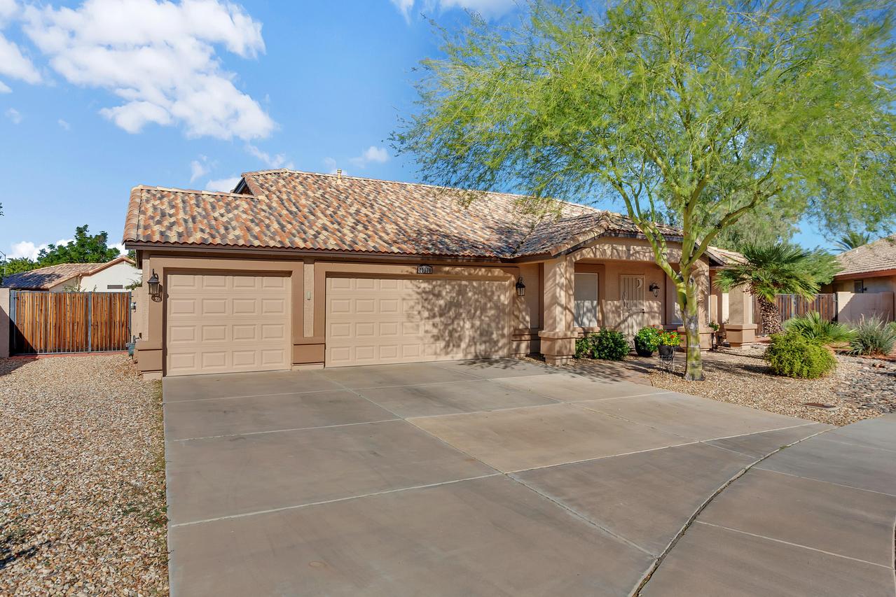 20138 N 109th Dr., Sun City, AZ 85373