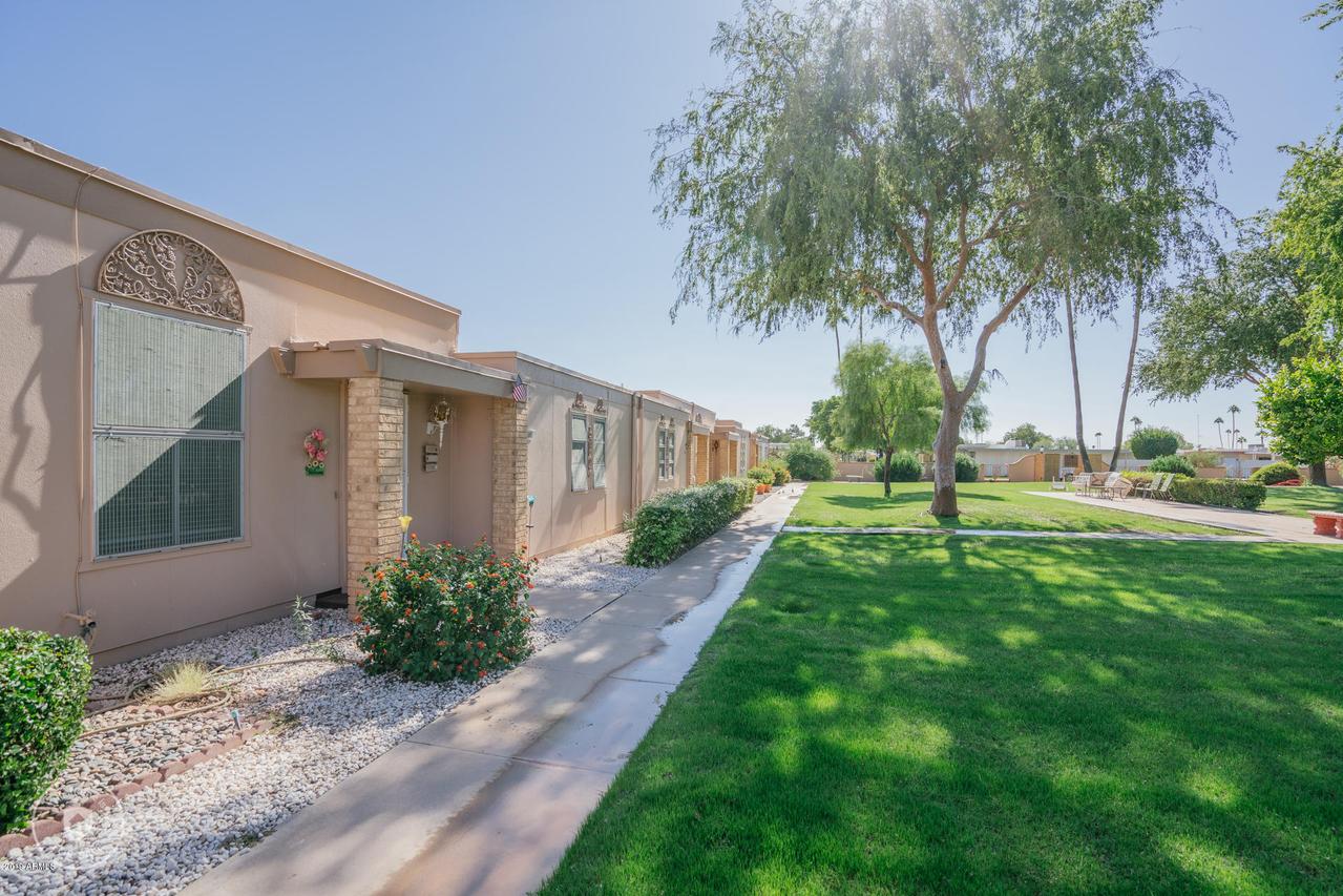 13409 N Emberwood Dr., Sun City, AZ 85351