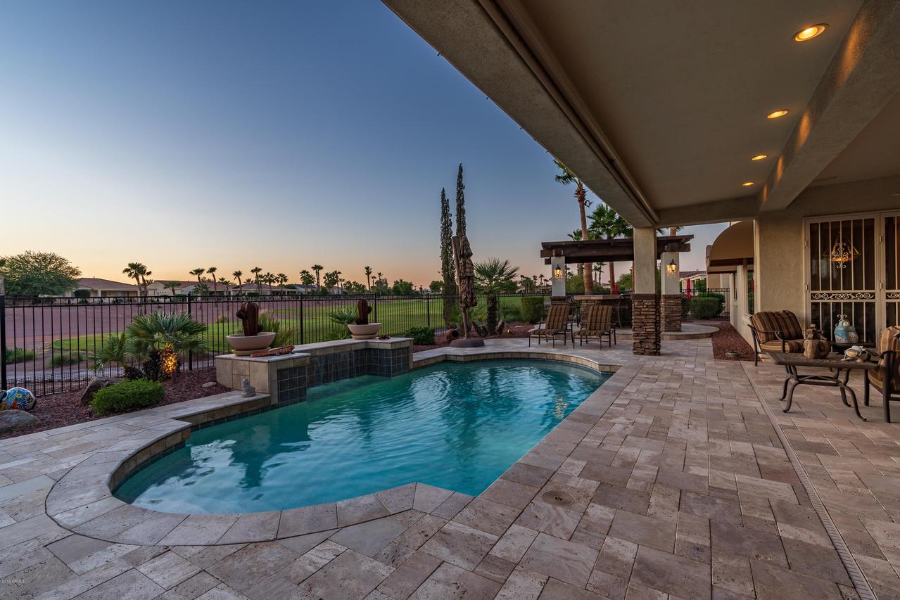 22812 N Hank Raymond Dr., Sun City West, AZ 85375