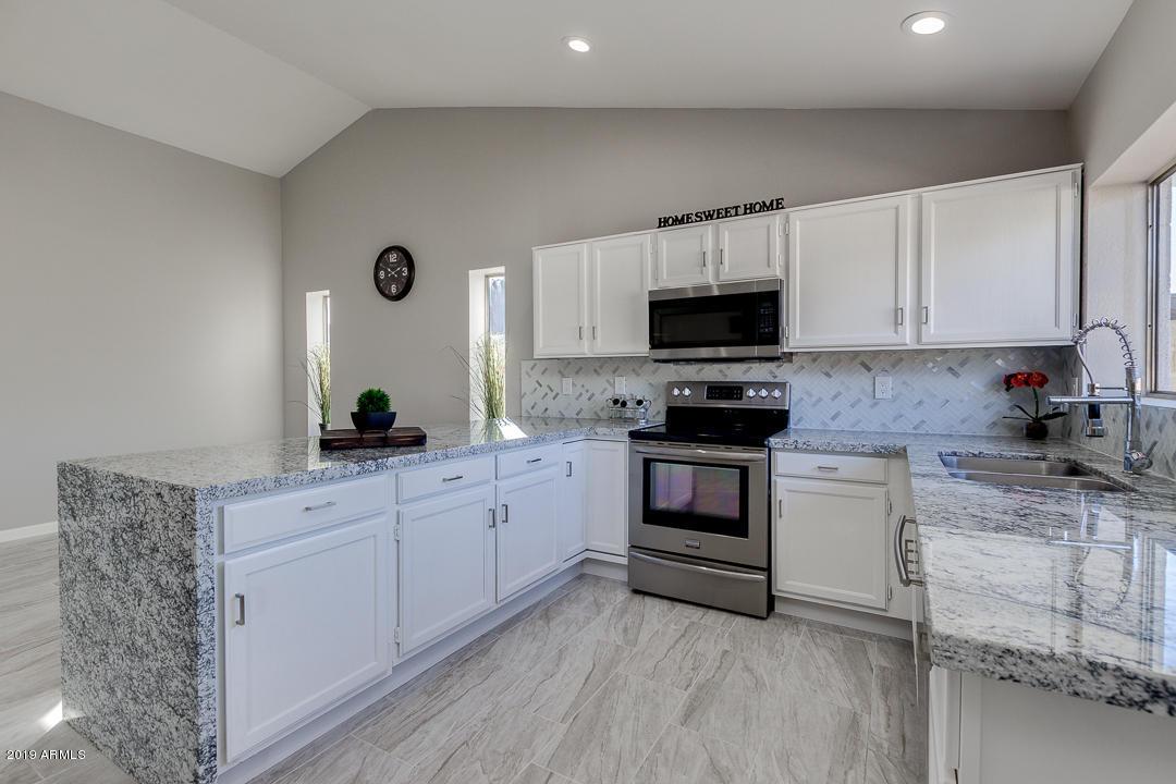 8608 W Diana Ave., Peoria, AZ 85345