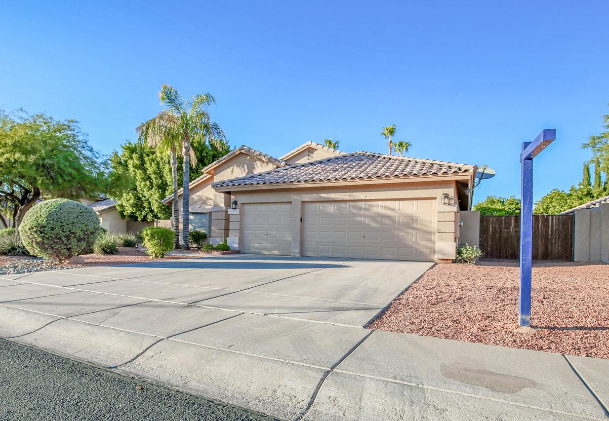 6940 W Planada Ln., Glendale, AZ 85310