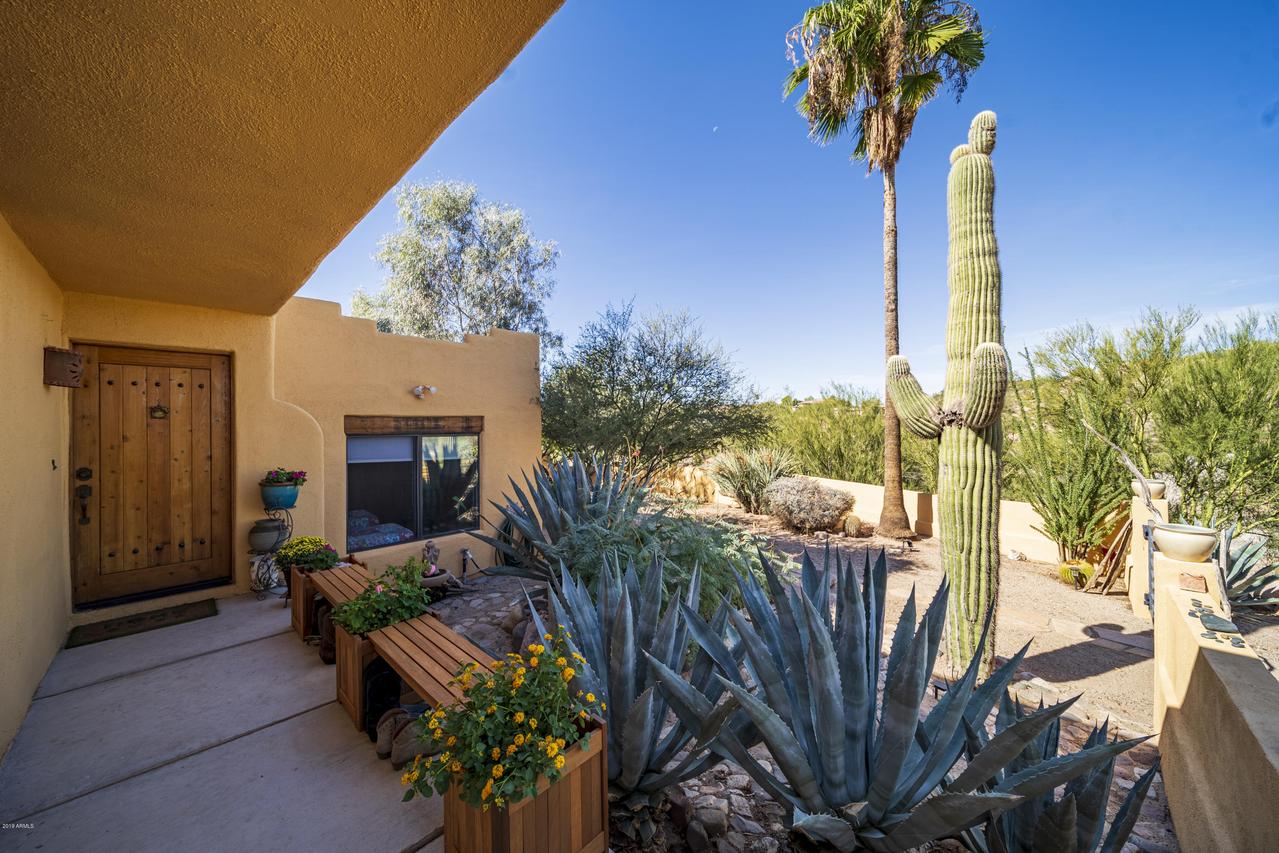 32655 Homestead Dr., Wickenburg, AZ 85390