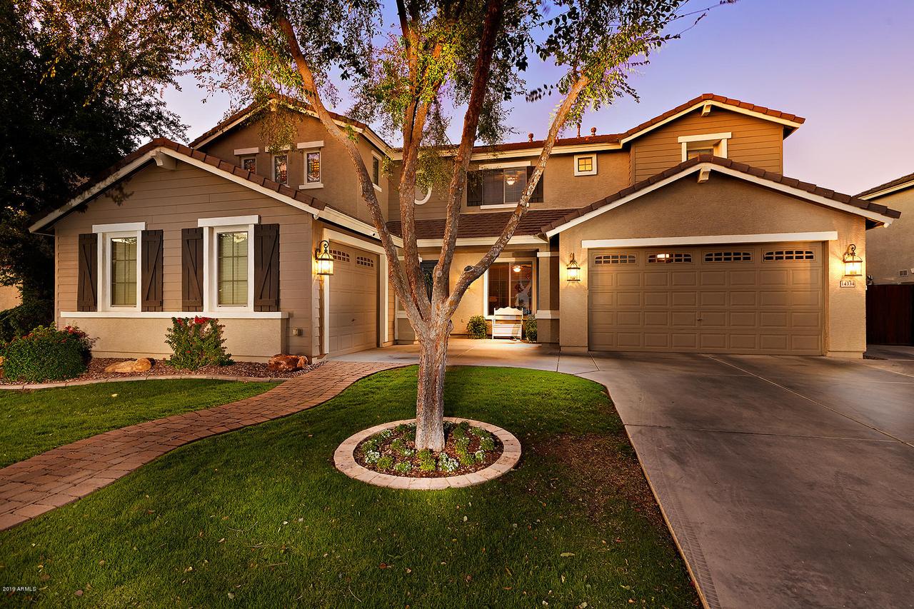 14334 W St Moritz Ln., Surprise, AZ 85379