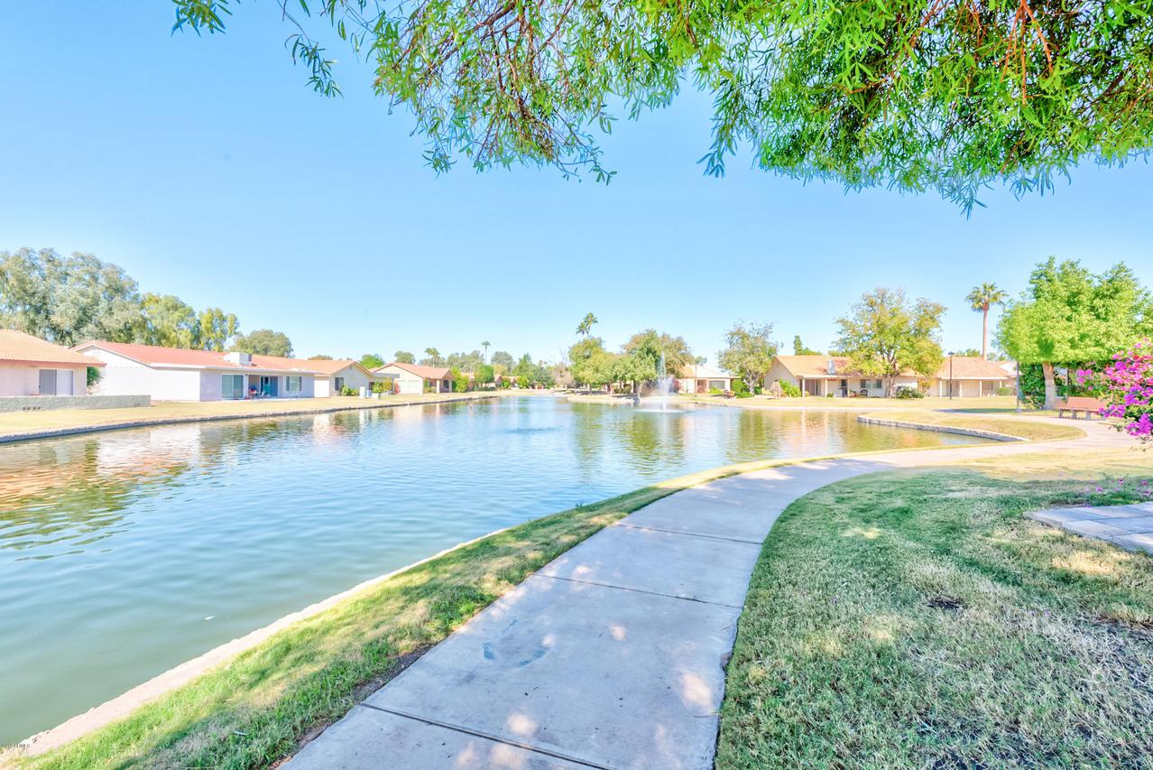 402 Leisure World, Mesa, AZ 85206
