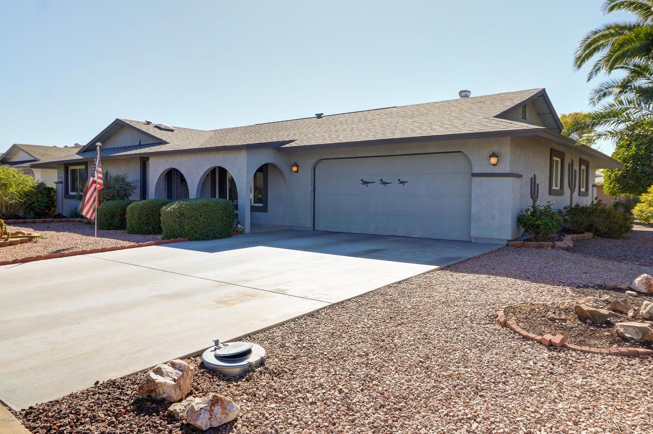 10343 W Willow Creek Cir., Sun City, AZ 85373