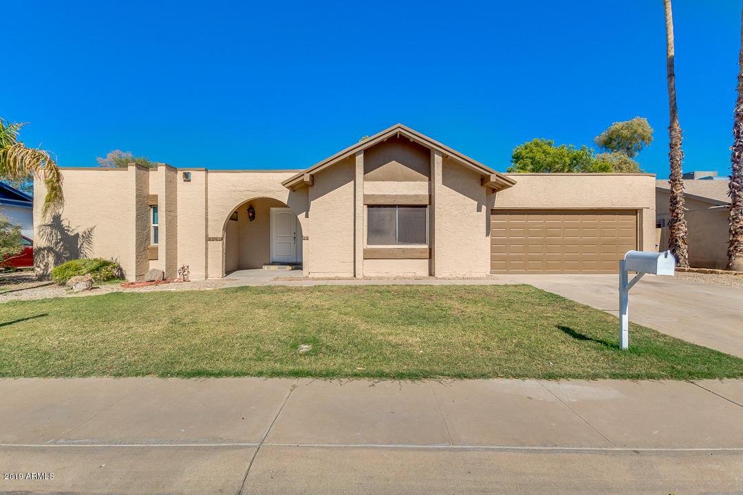 916 W Straford Dr., Chandler, AZ 85225