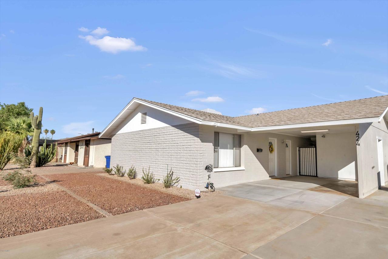424 W Santa Cruz Dr., Tempe, AZ 85282