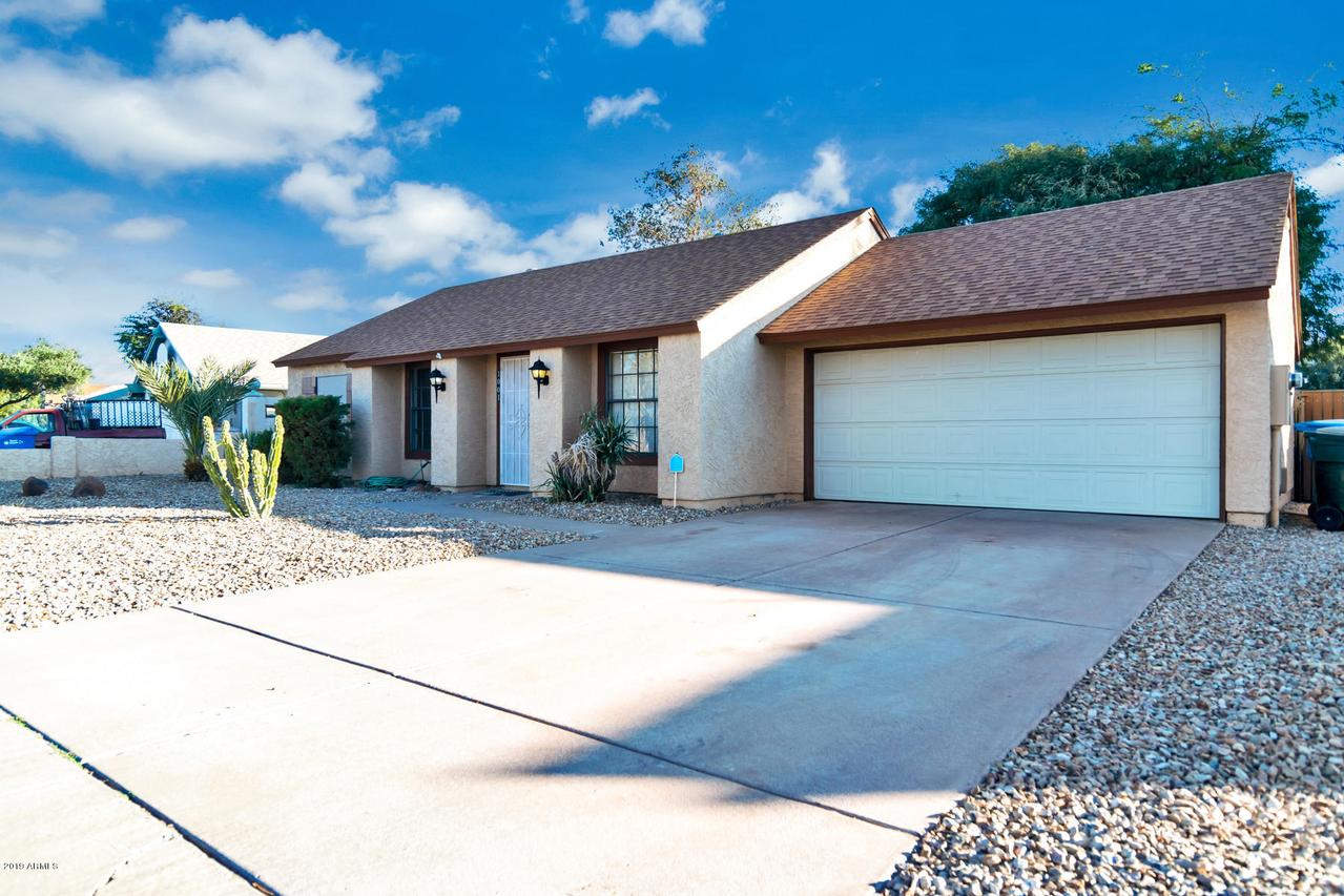 1001 W Monona Dr., Phoenix, AZ 85027