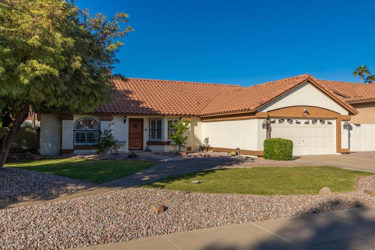 5702 E Hartford Ave., Scottsdale, AZ 85254