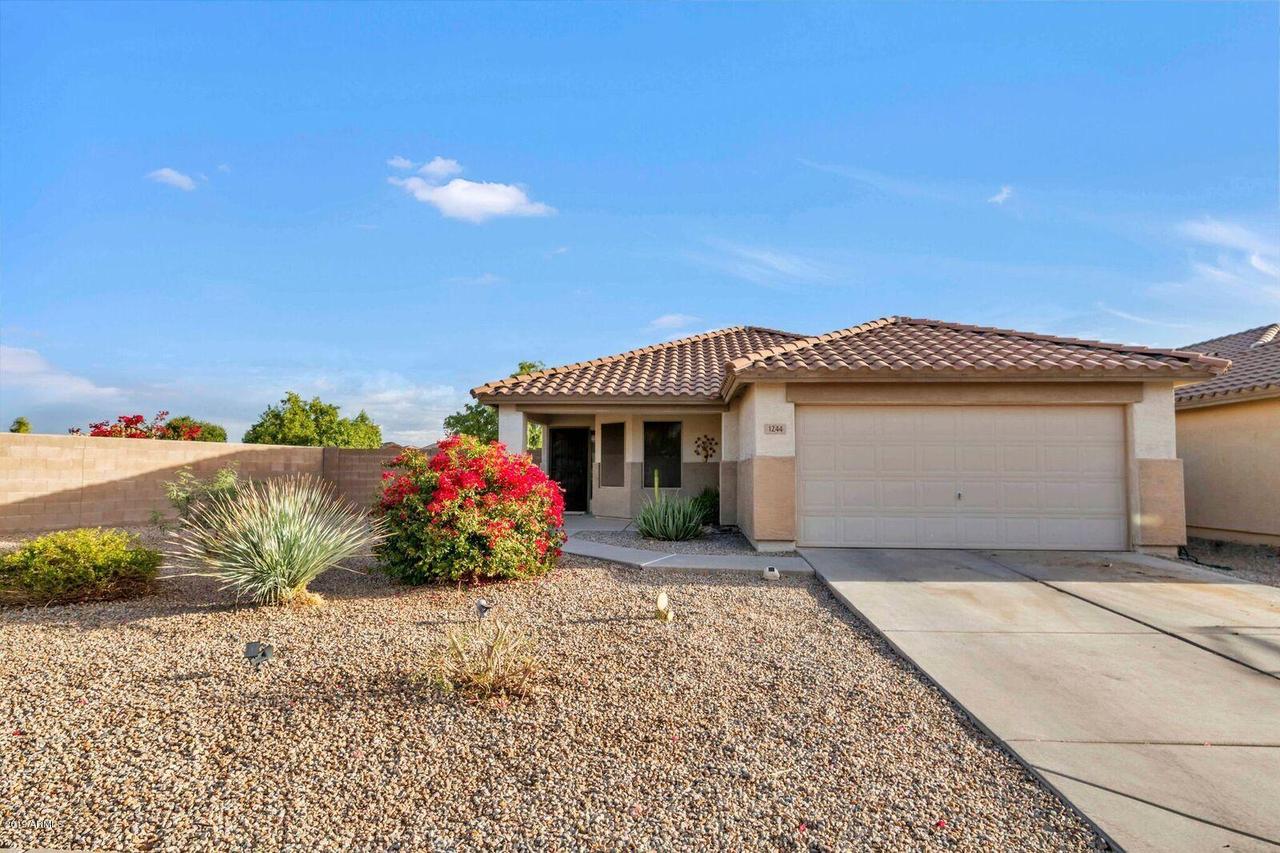 1244 W Mesquite Tree Ln., San Tan Valley, AZ 85143