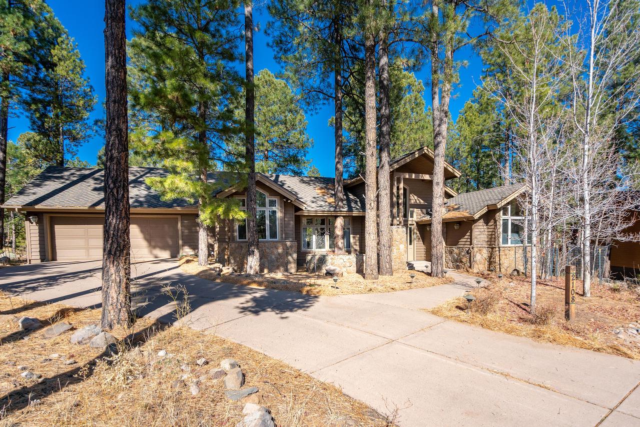 2108 Amiel Whipple, Flagstaff, AZ 86005