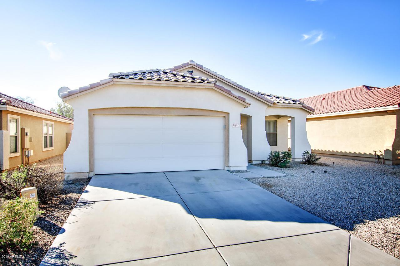 2621 W Sonrisas St., Phoenix, AZ 85041