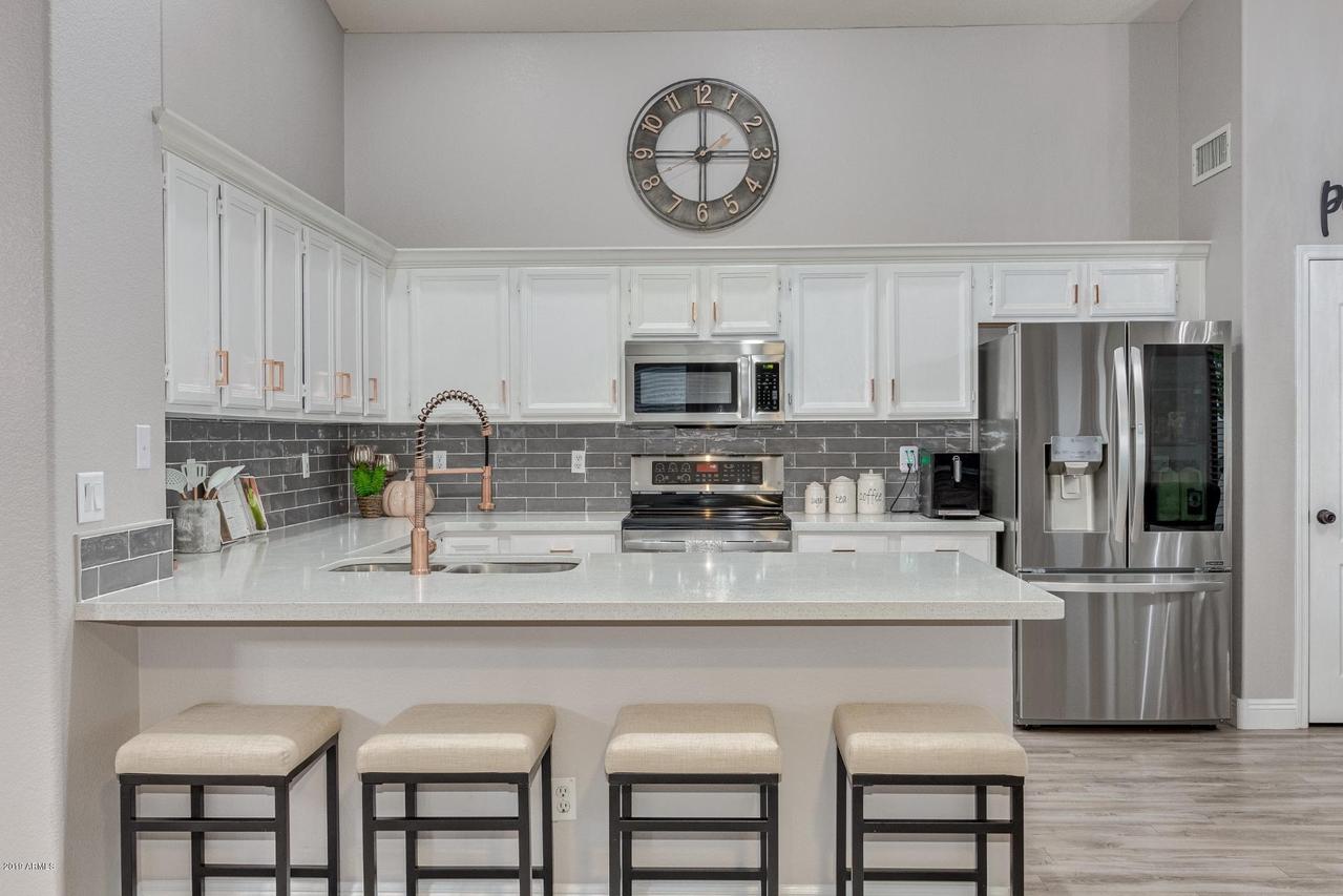 8465 W Willow Ave., Peoria, AZ 85381
