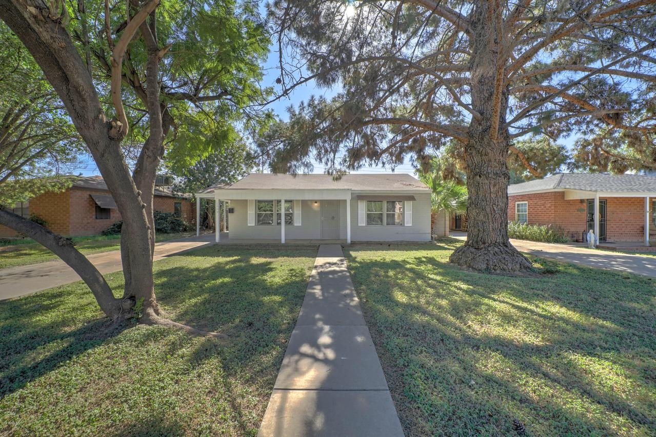 5909 W Gardenia Ave., Glendale, AZ 85301