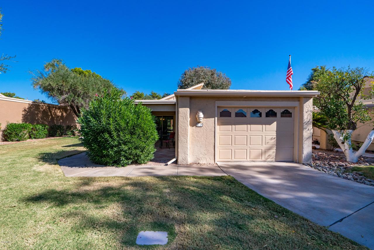 81 Leisure World, Mesa, AZ 85206