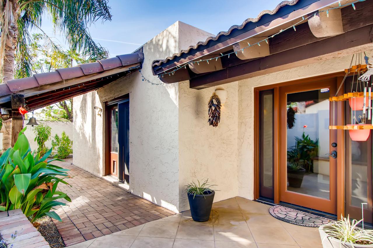 3001 E Clarendon Ave., Phoenix, AZ 85016
