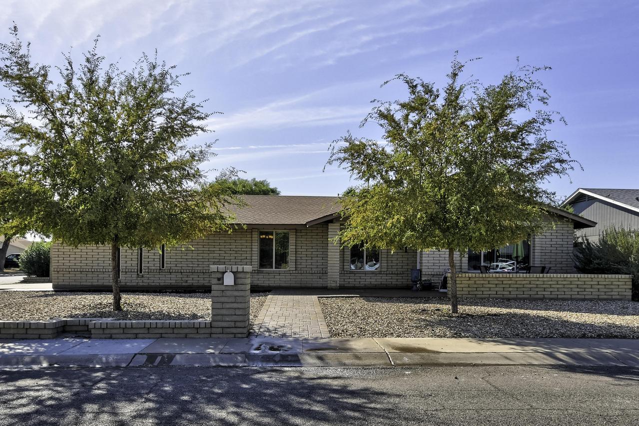 4501 W Larkspur Dr., Glendale, AZ 85304