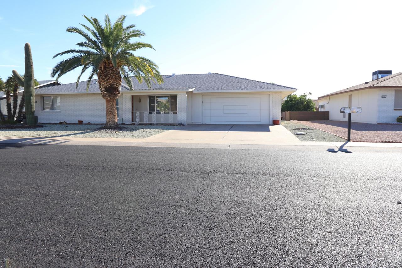 9529 W Appaloosa Dr., Sun City, AZ 85373