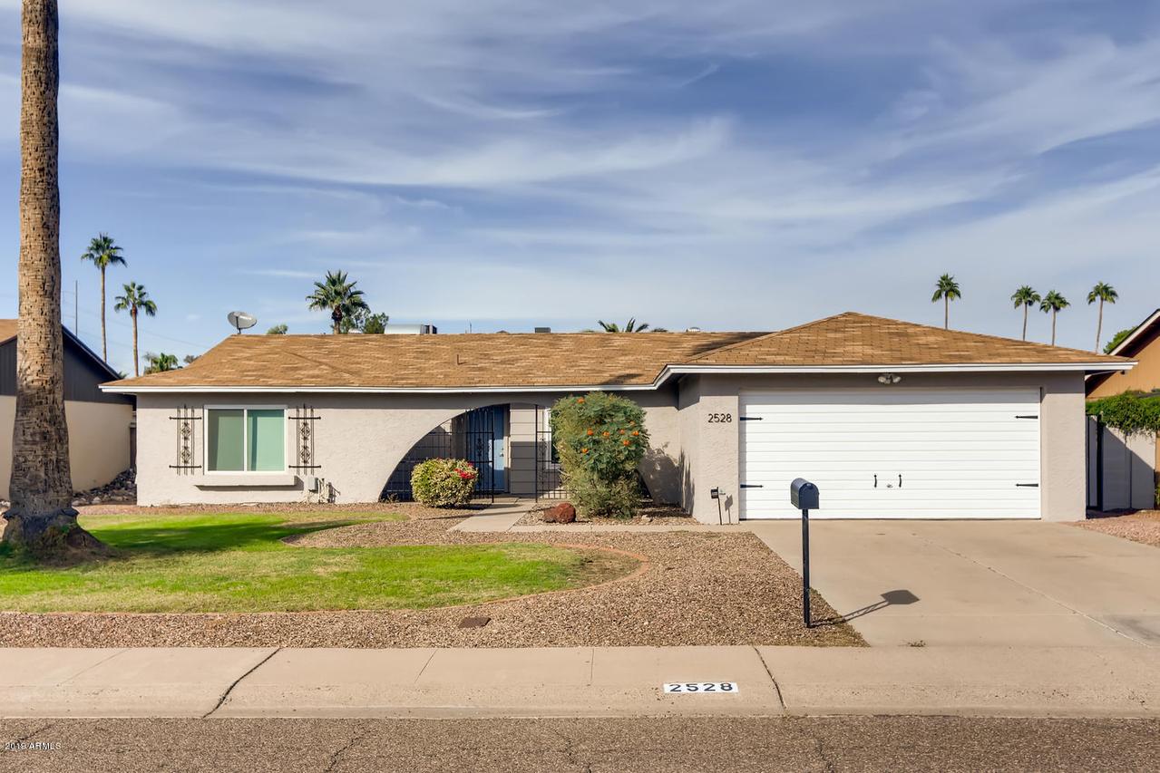 2528 W Evans Dr., Phoenix, AZ 85023