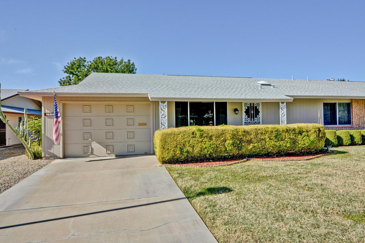 19202 N Concho Cir., Sun City, AZ 85373