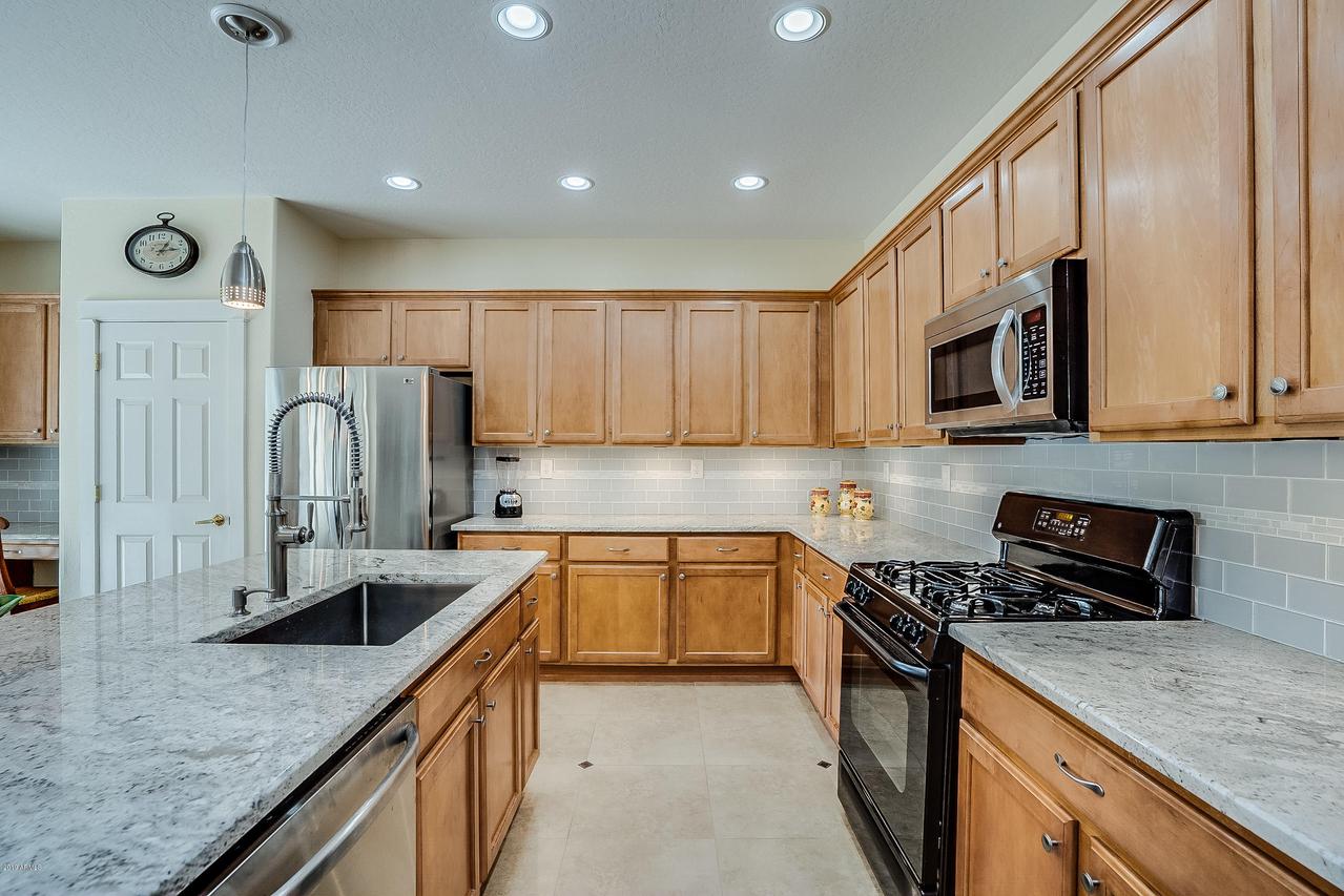 2121 W Hemingway Ct., Anthem, AZ 85086