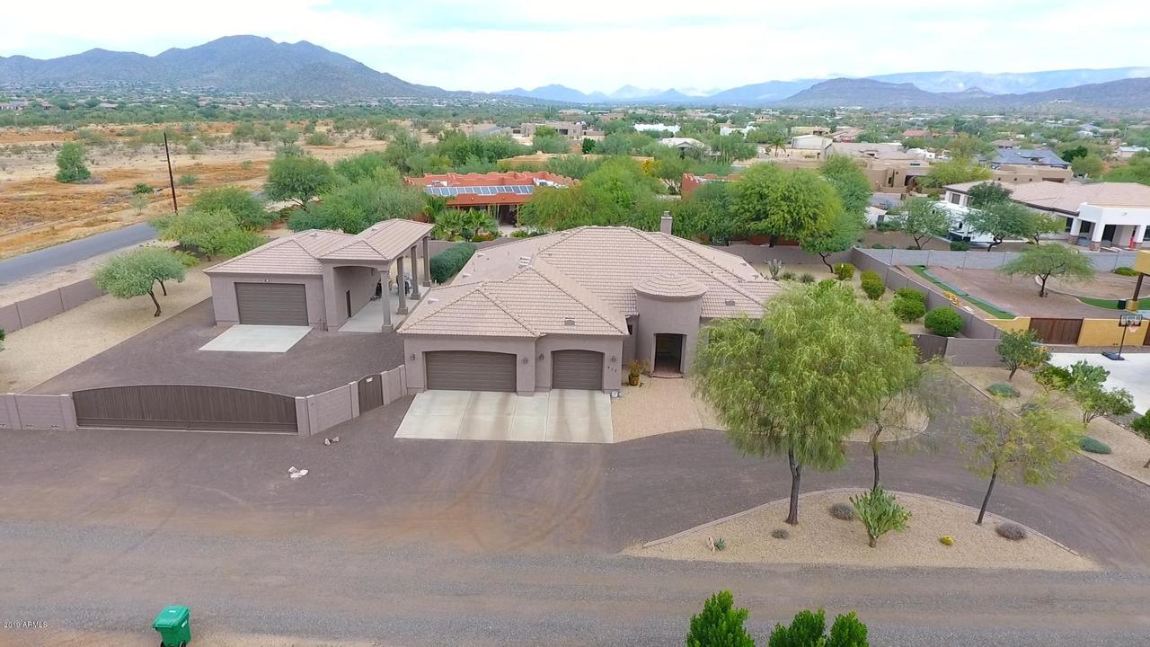 612 W Los Carrales Dr., Phoenix, AZ 85086