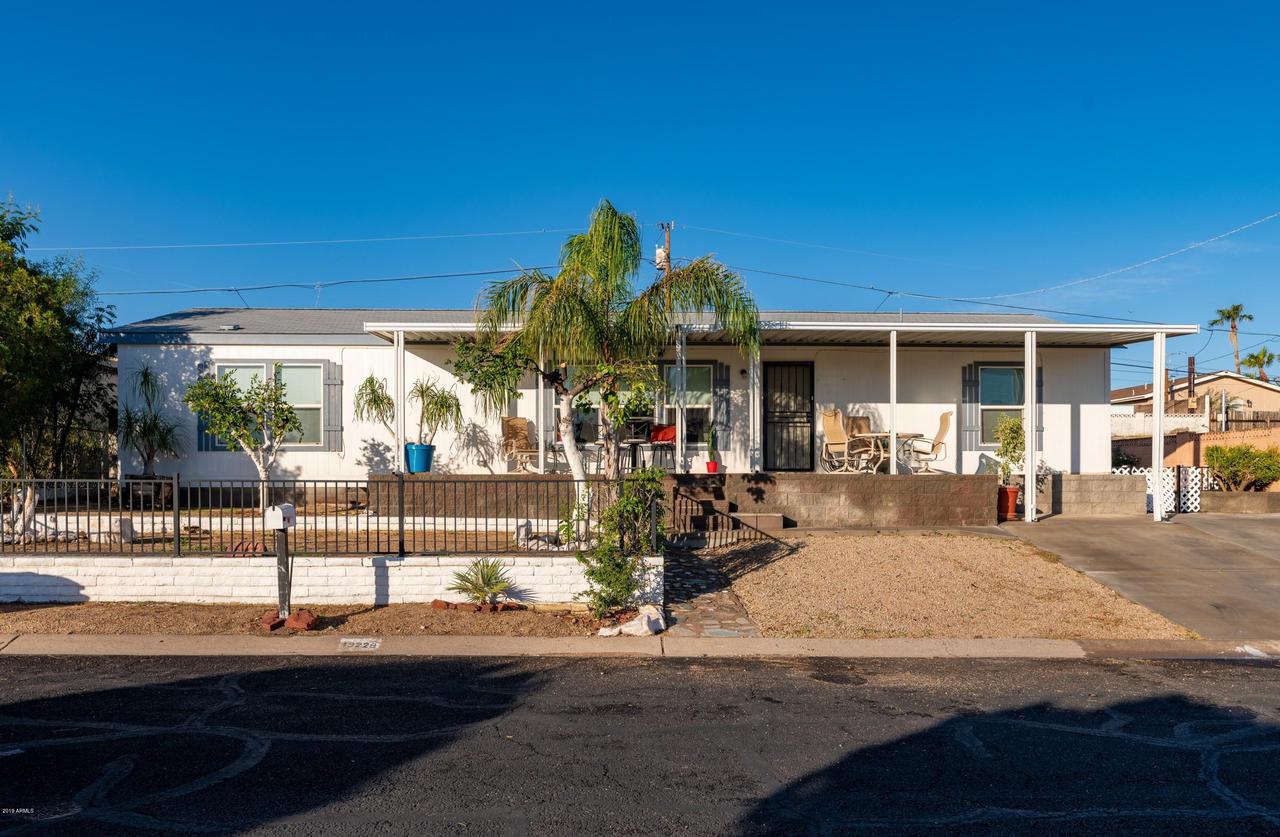 13228 N 19th Way, Phoenix, AZ 85022