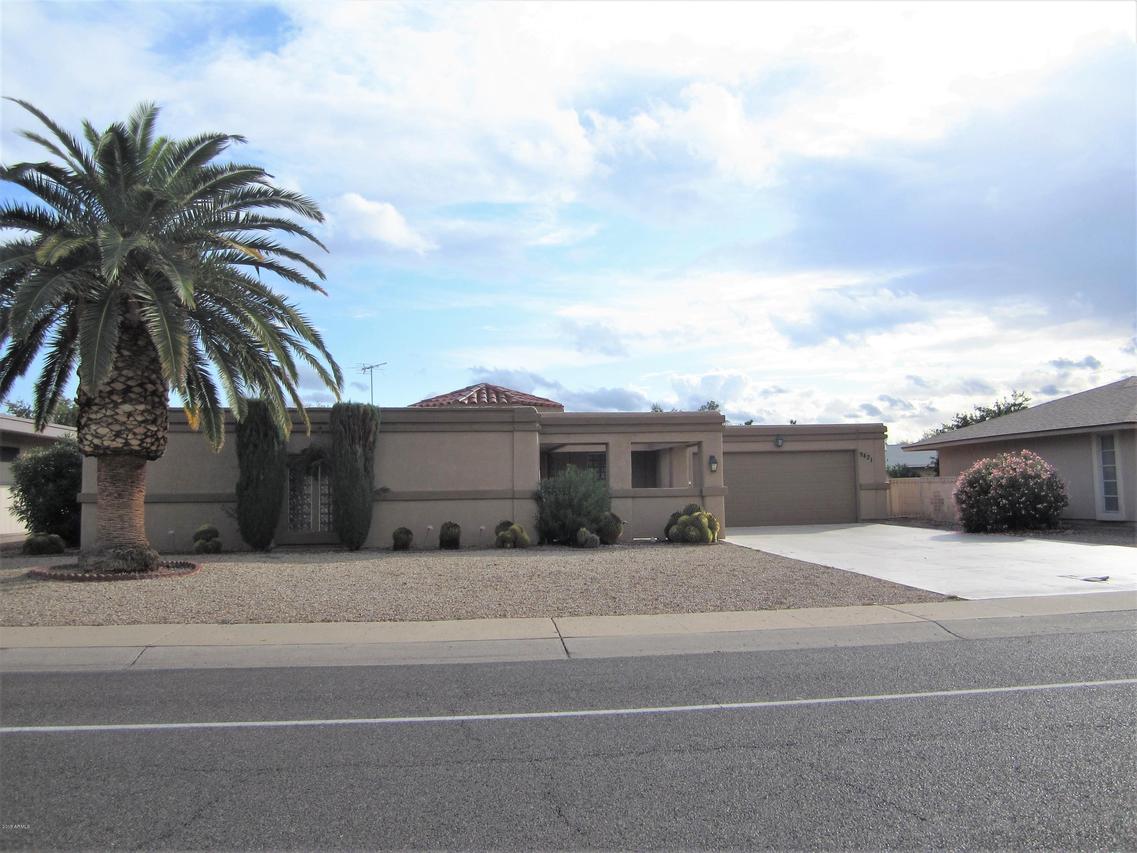9421 W Greenway Rd., Sun City, AZ 85351