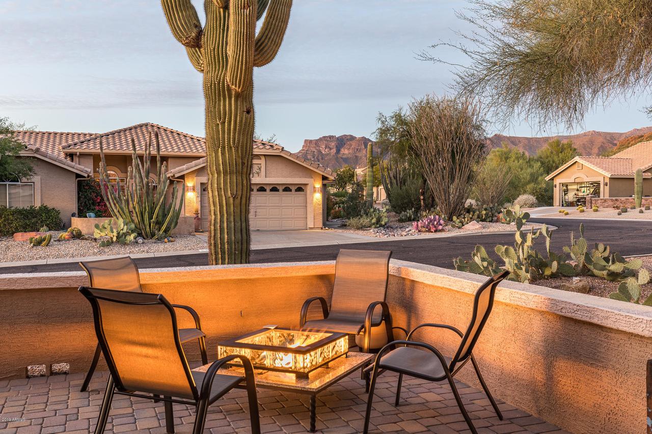 9003 E Saguaro Blossom Rd., Gold Canyon, AZ 85118