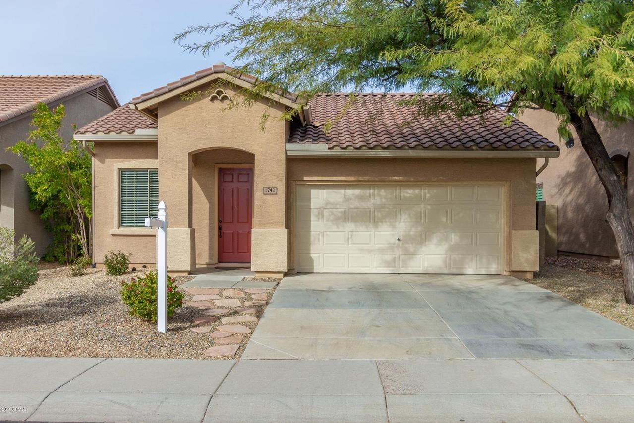 1742 W Hemingway Ln., Anthem, AZ 85086