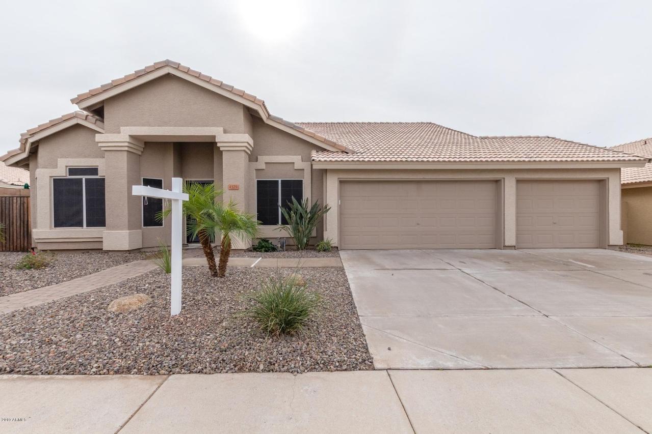 4329 W Calle Lejos, Glendale, AZ 85310