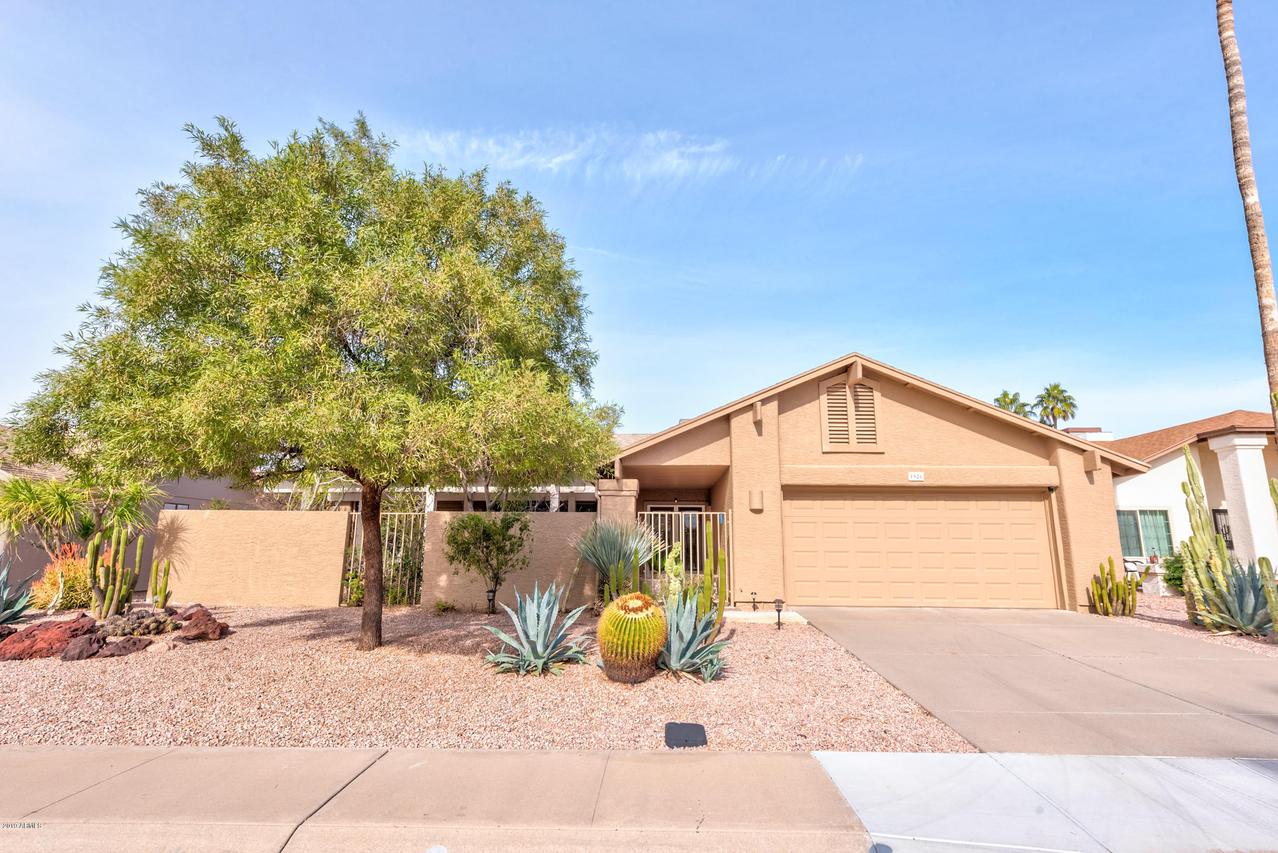 1926 Leisure World, Mesa, AZ 85206