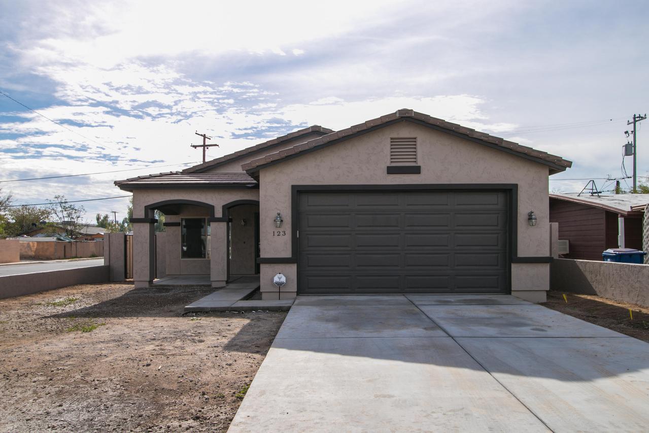 123 E Kinderman Dr., Avondale, AZ 85323