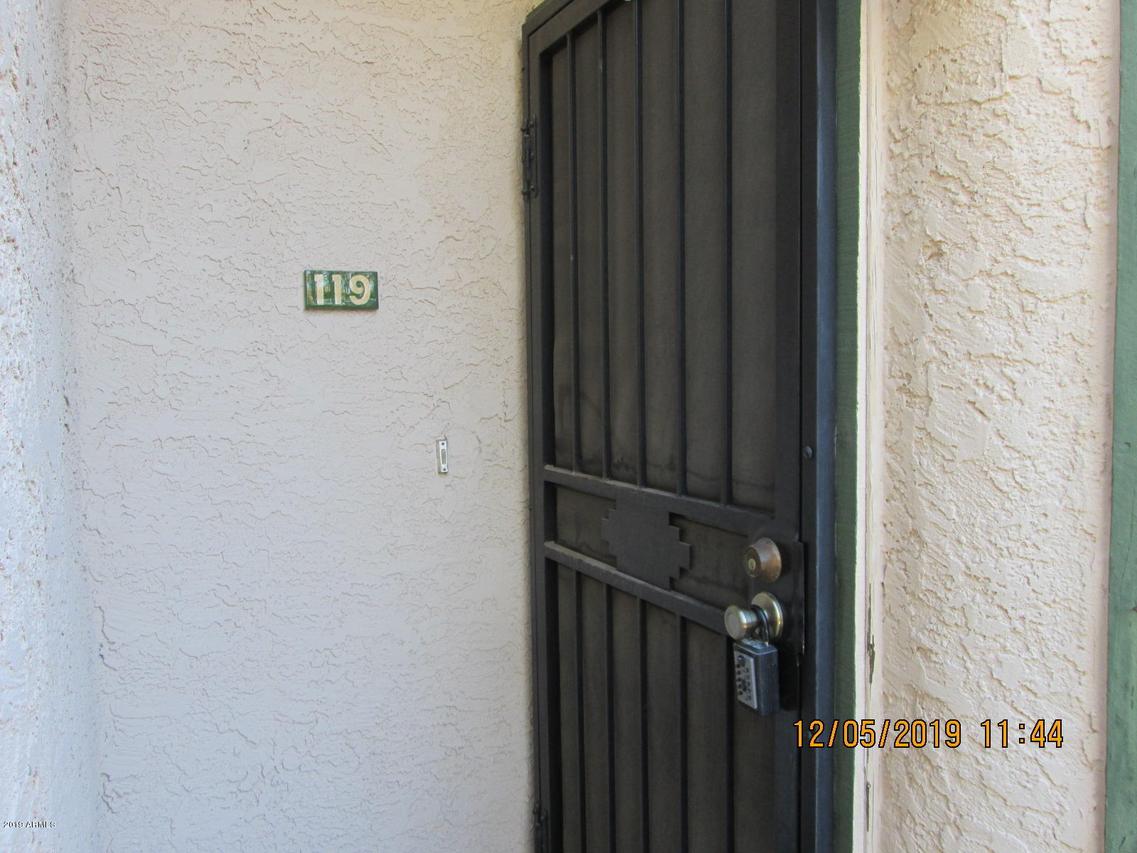 8888 N 47th Ave. #119, Glendale, AZ 85302