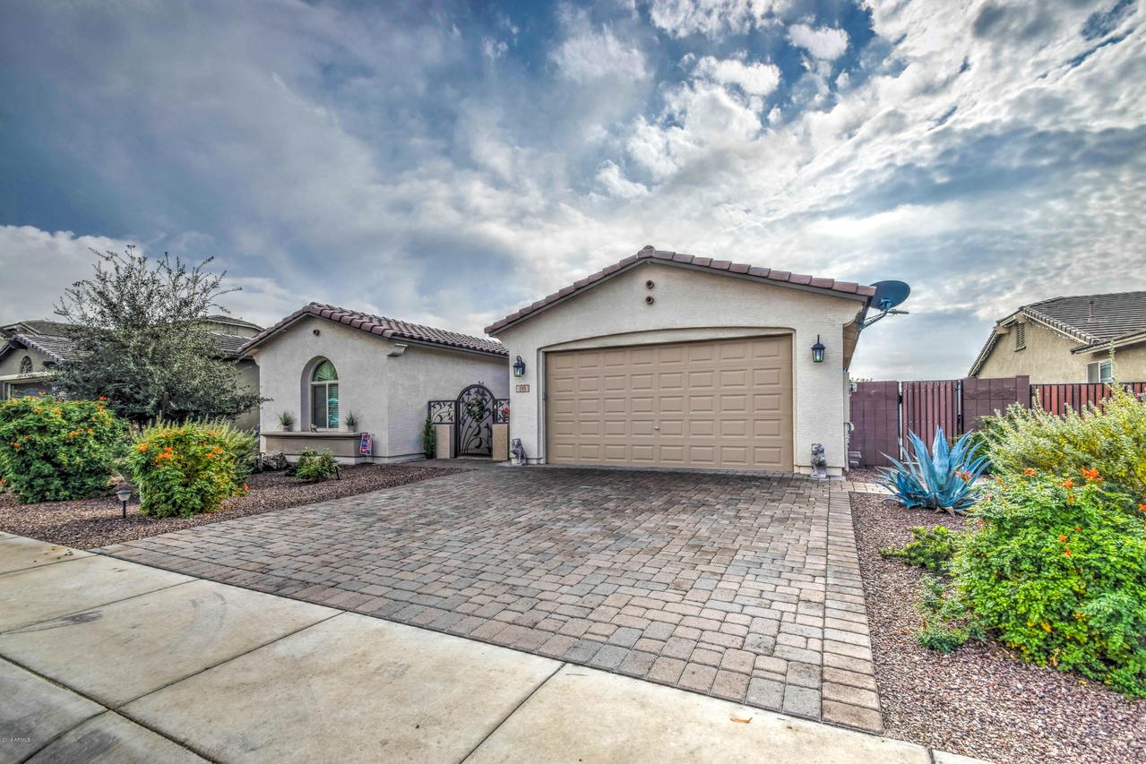 195 W Winterberry Ave., Queen Creek, AZ 85140