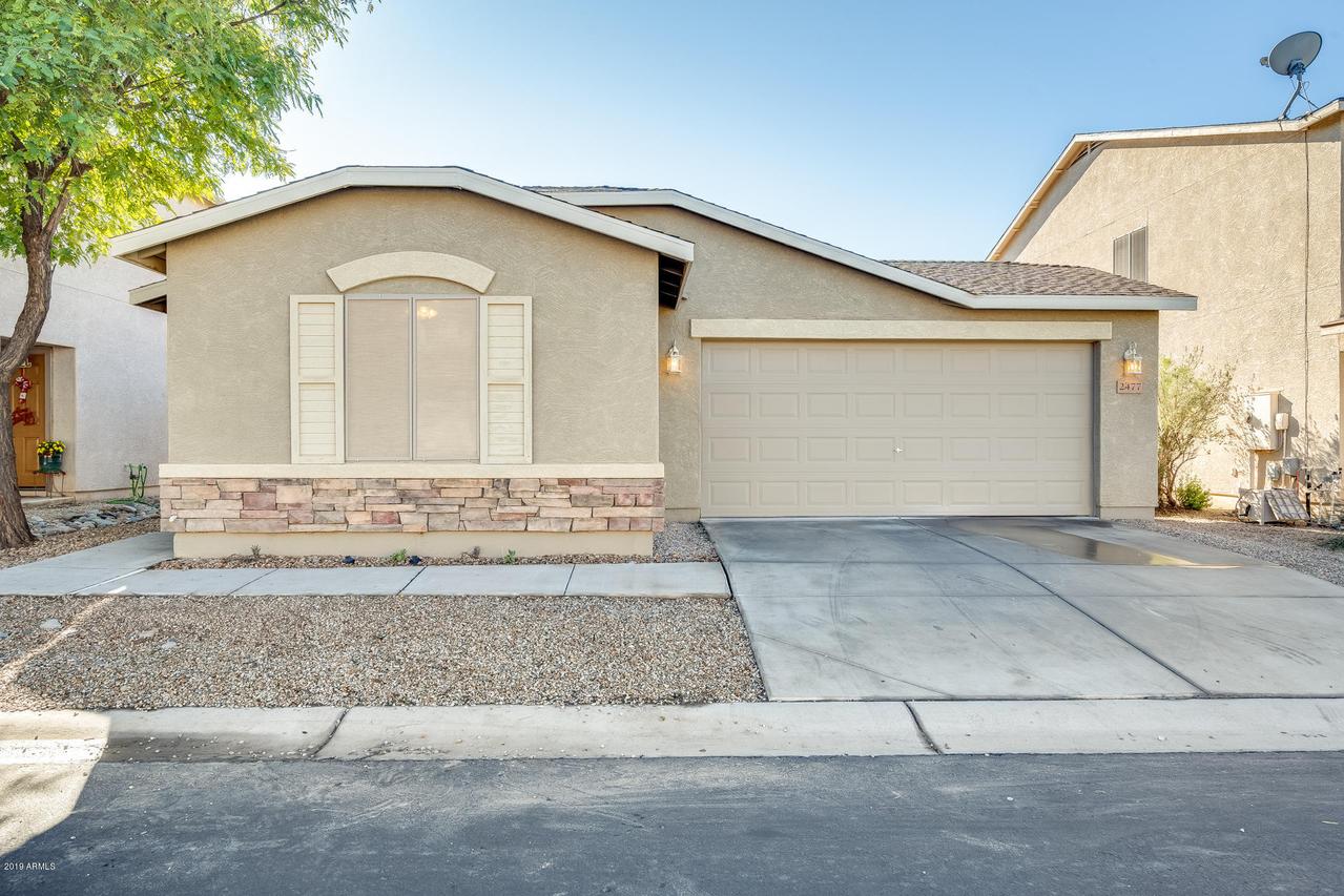 2477 E Meadow Lark Way, San Tan Valley, AZ 85140