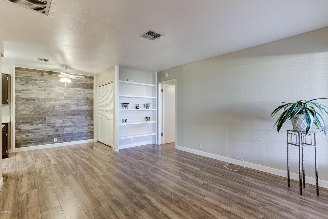 9005 W Elm St. #2, Phoenix, AZ 85037