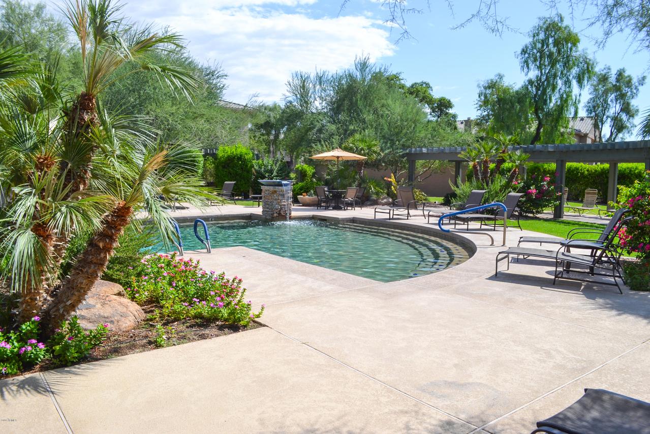 16013 S Desert Foothills Pkwy. #2028, Phoenix, AZ 85048