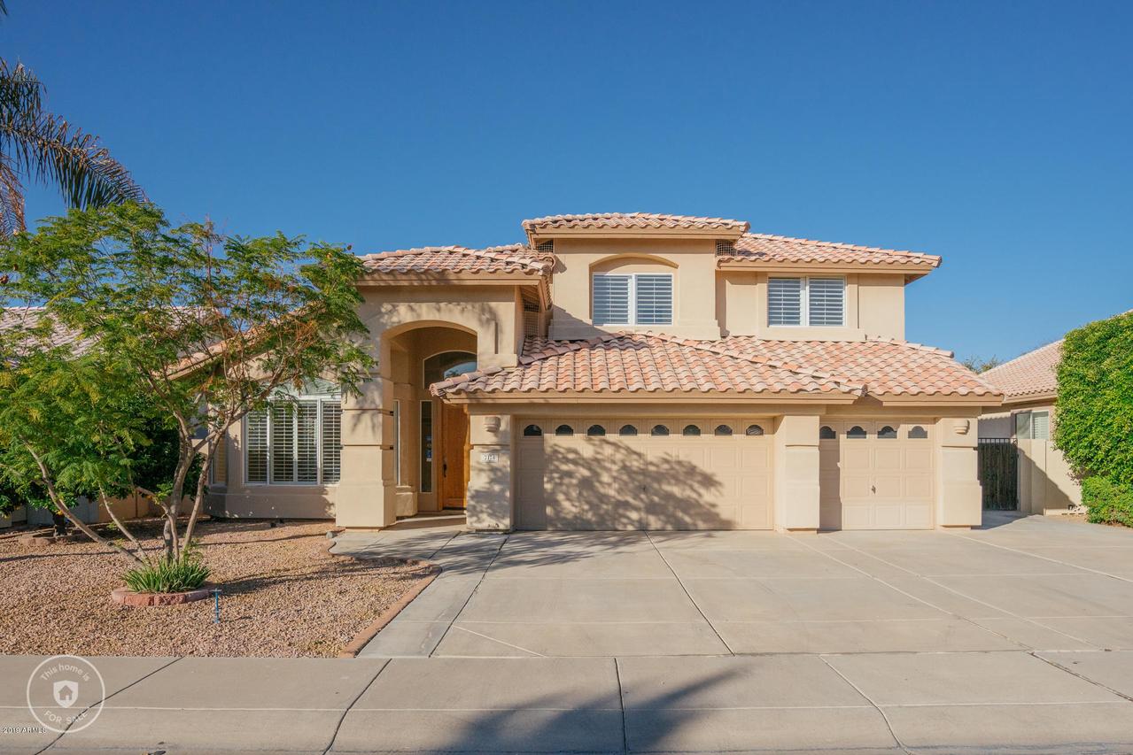 7174 W Willow Ave., Peoria, AZ 85381