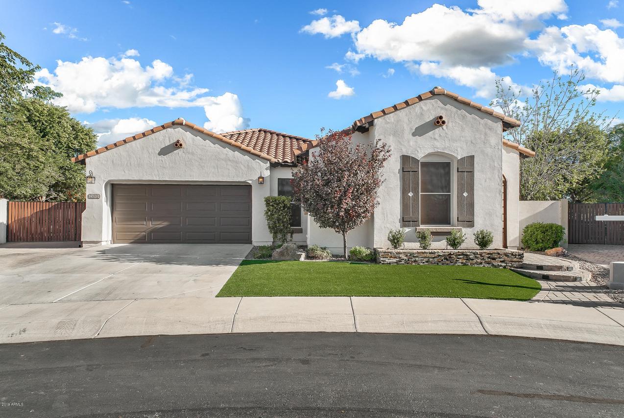2481 E Honeysuckle Pl., Chandler, AZ 85286
