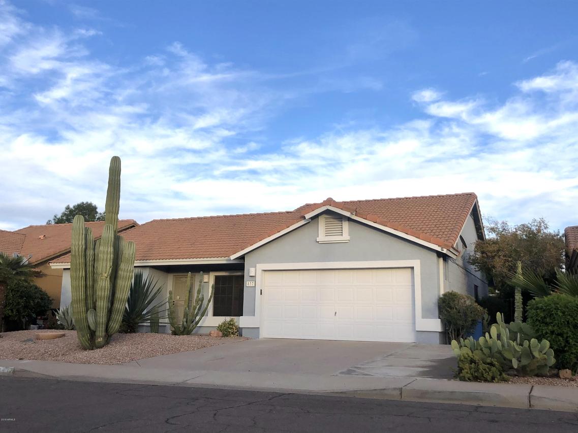 837 N Sailors Way, Gilbert, AZ 85234