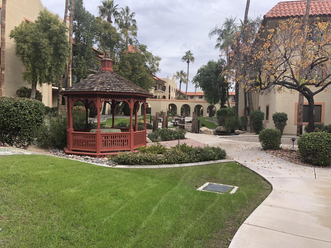 10330 W Thunderbird Blvd. #C306, Sun City, AZ 85351