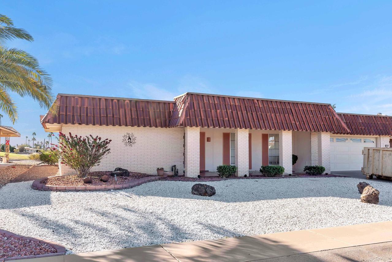 10913 W Willowbrook Dr., Sun City, AZ 85373