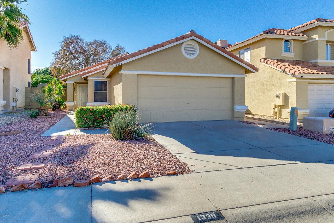 1339 E Angela Dr., Phoenix, AZ 85022