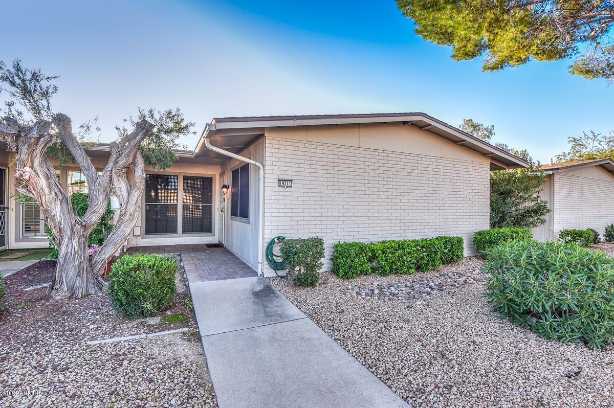 19211 N Camino Del Sol Dr., Sun City West, AZ 85375
