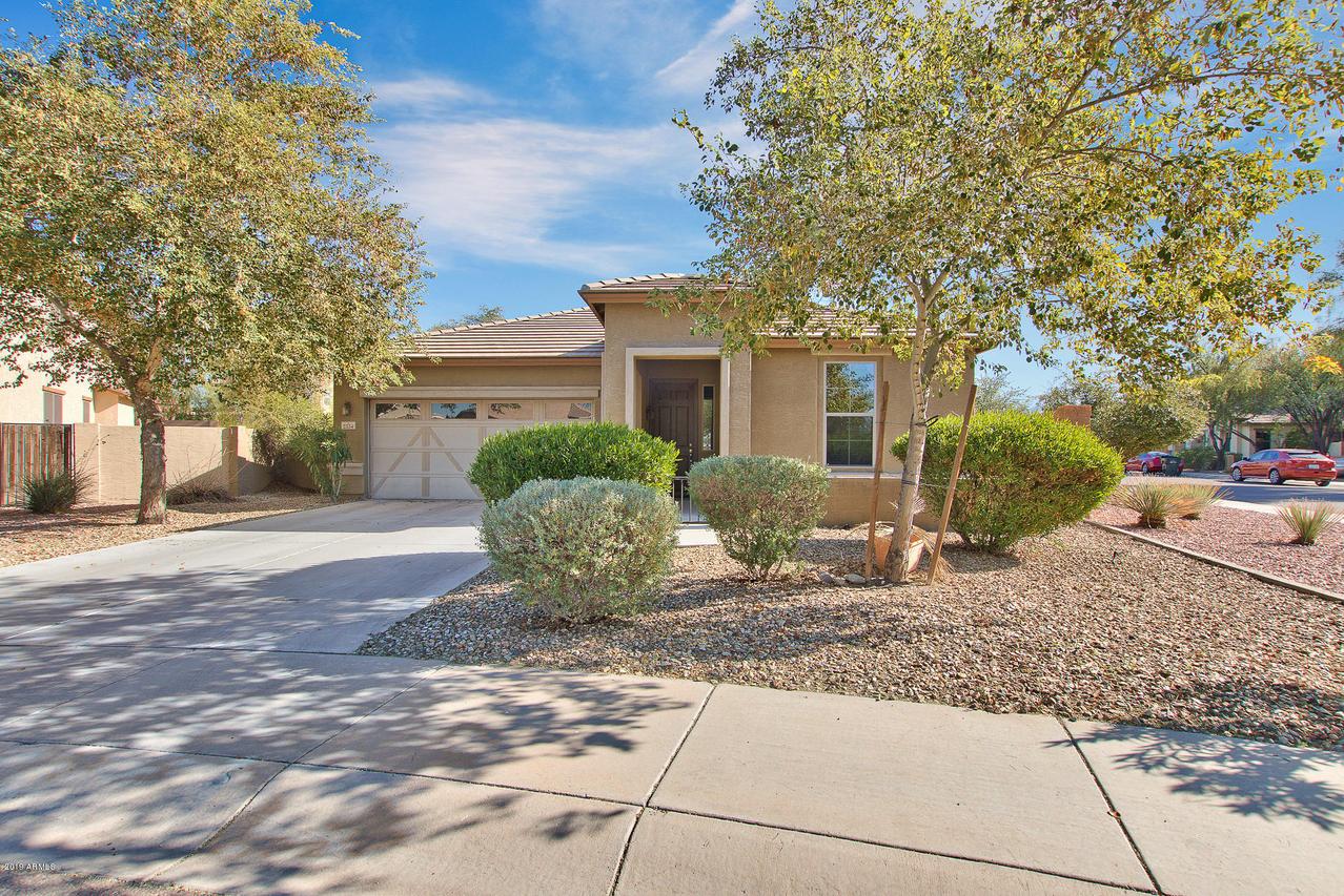 2334 W Branham Ln., Phoenix, AZ 85041