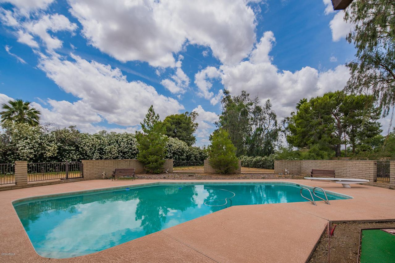 7933 E Cactus Rd., Scottsdale, AZ 85260